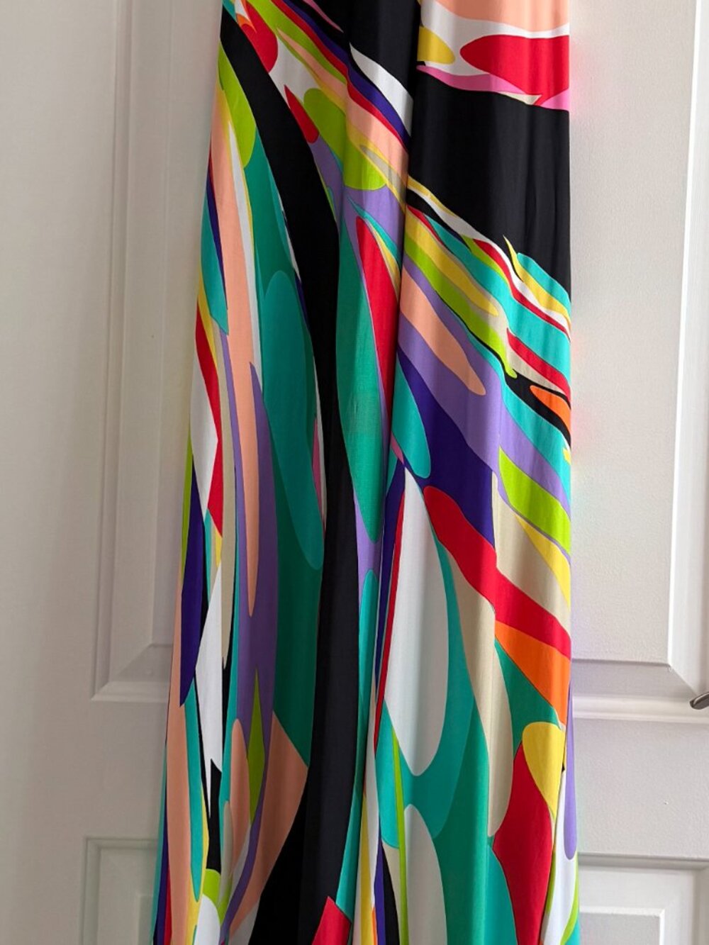 Trina Turk Colorful Halter Dress – Open Back + Built-In Bra